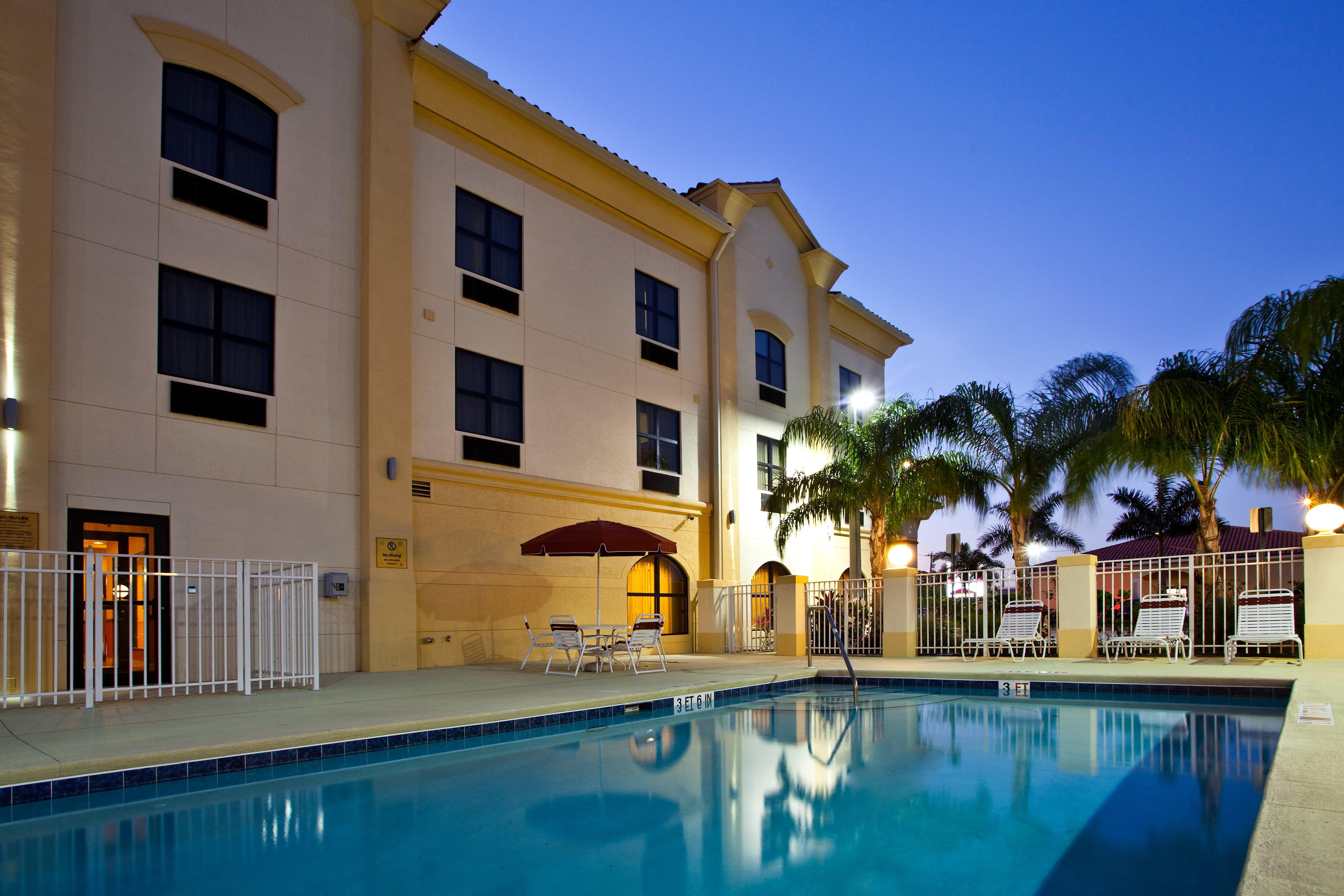 Holiday Inn Express Stuart By Ihg Palm City Extérieur photo